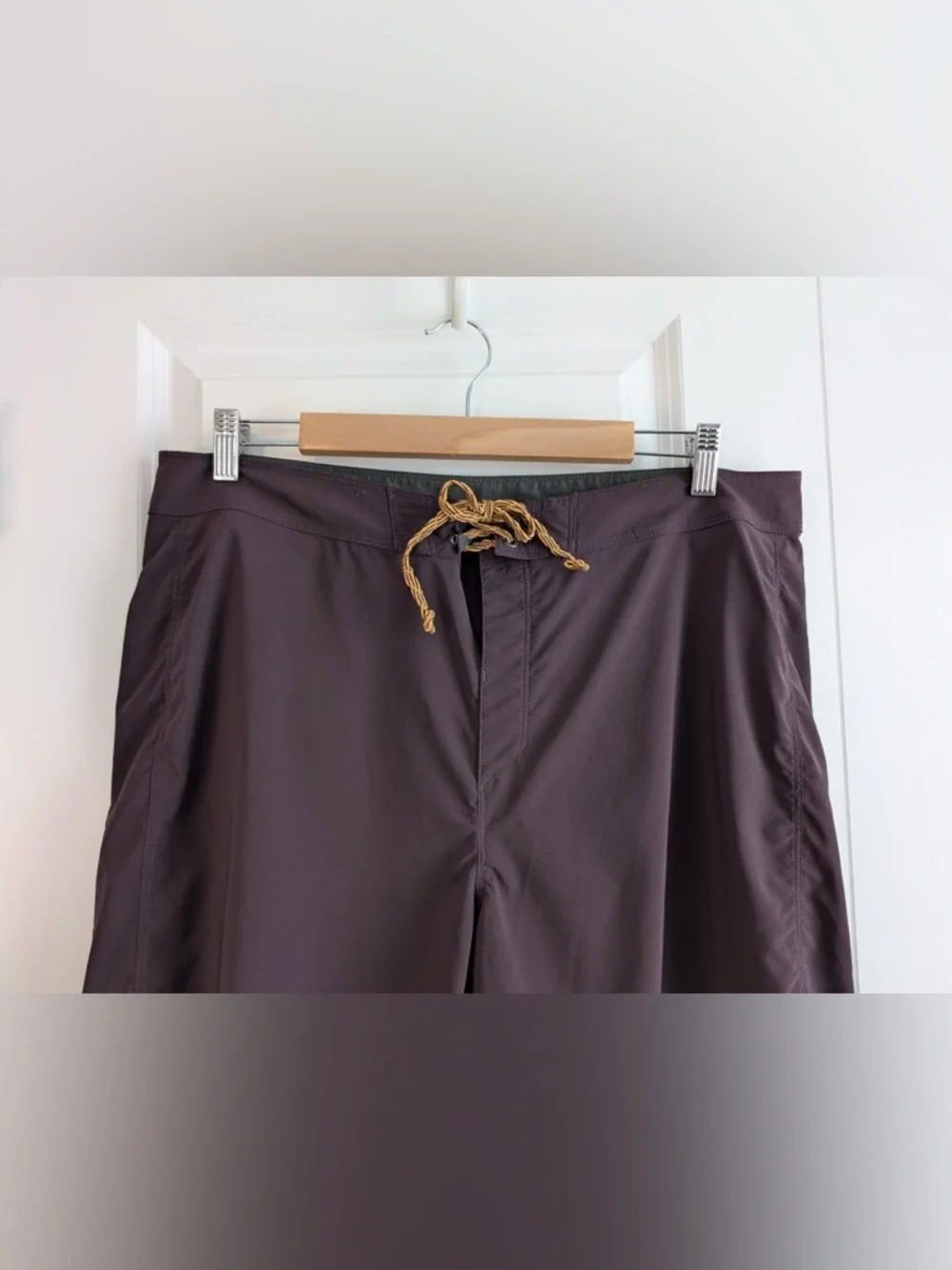 Patagonia Men’s Hydropeak Boardshorts Obsidian Plum Size 36